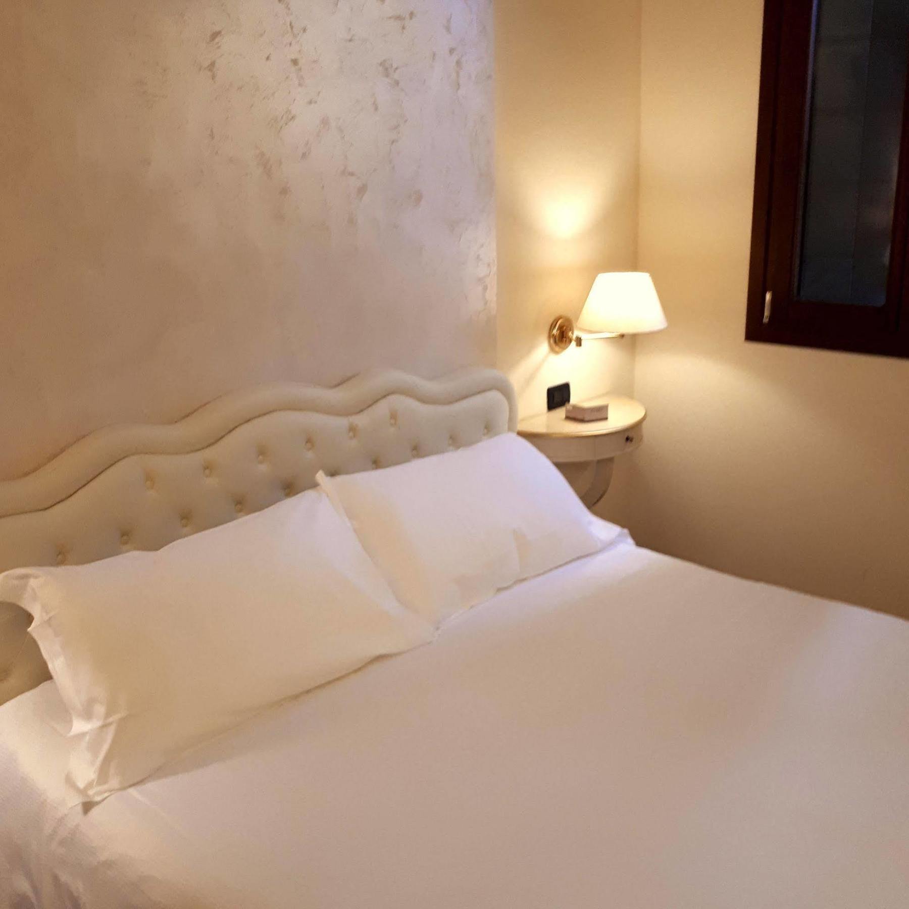 Bed and Breakfast Ca Doge Венеция Экстерьер фото